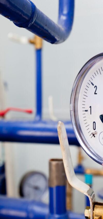 Closeup,Of,A,Pressure,Meter,On,A,Machine